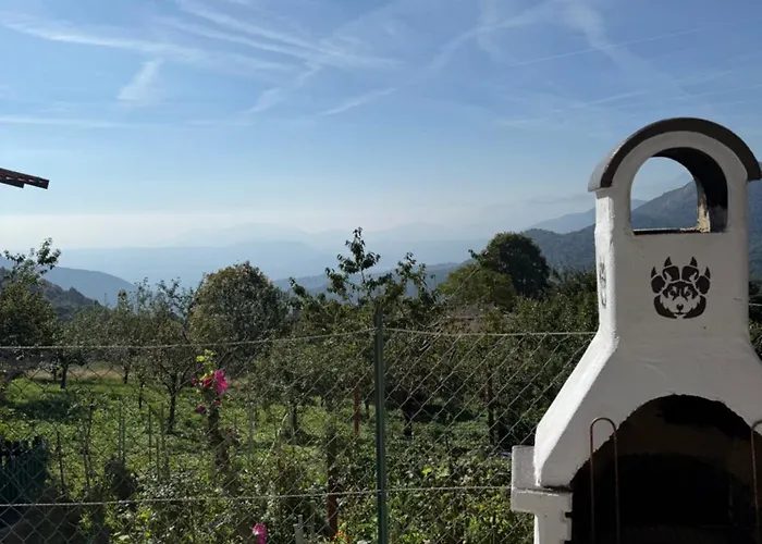 La Tana Del Lupo Hébergement de vacances *